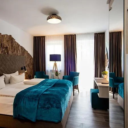 Arcus Muenchen Messe 4*