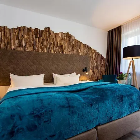 Arcus Muenchen Messe Φελντκίρχεν