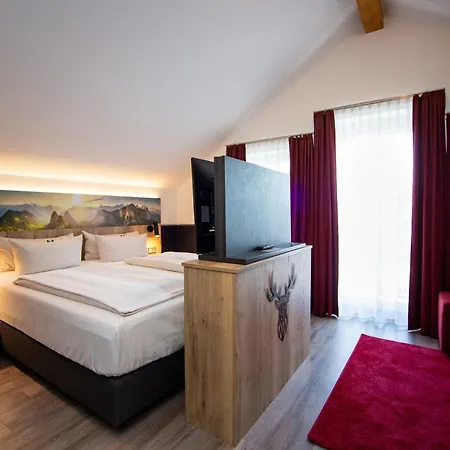 Hotel Arcus München Messe 4*