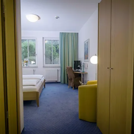 Arcus München Messe 4*