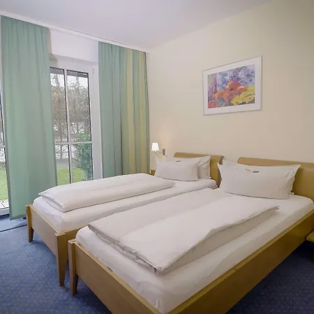 Arcus Muenchen Messe 4*