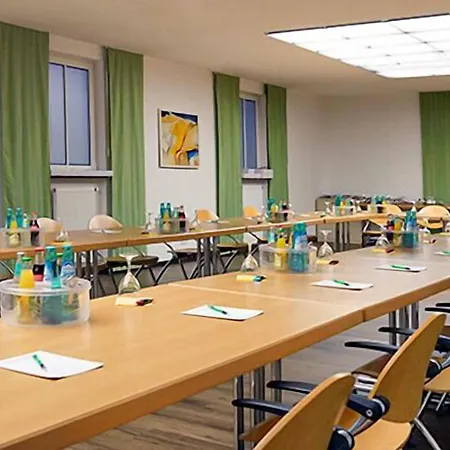 מלון Arcus Muenchen Messe 4*